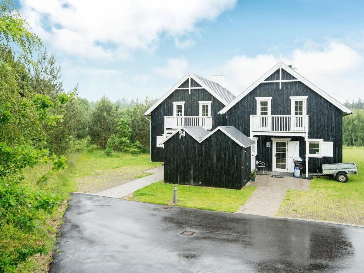 8 Person Holiday Home In Gjern Exteriör bild