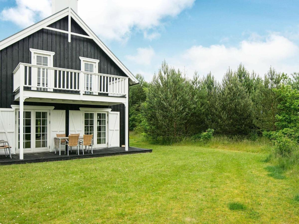 8 Person Holiday Home In Gjern Exteriör bild