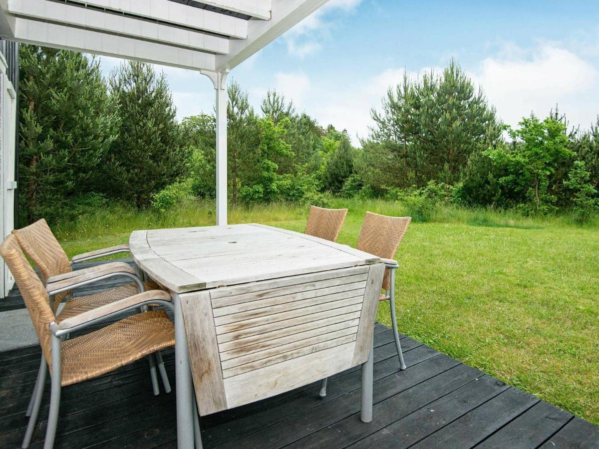 8 Person Holiday Home In Gjern Exteriör bild